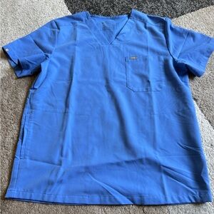 Figs Technical Collection Scrub Top with 2 side pockets - large